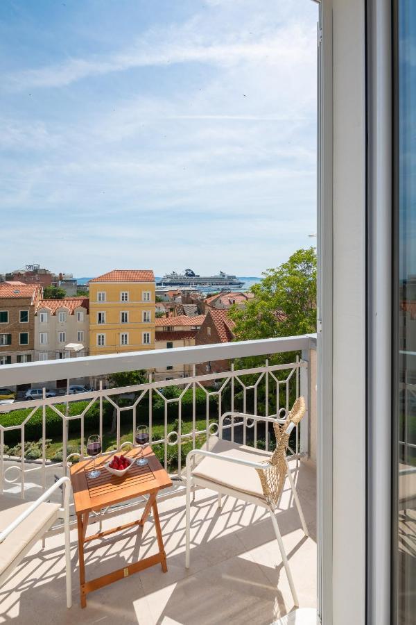 Luxury Rooms Le Prestige Few Minutes From Split'S Iconic Waterfront Kültér fotó