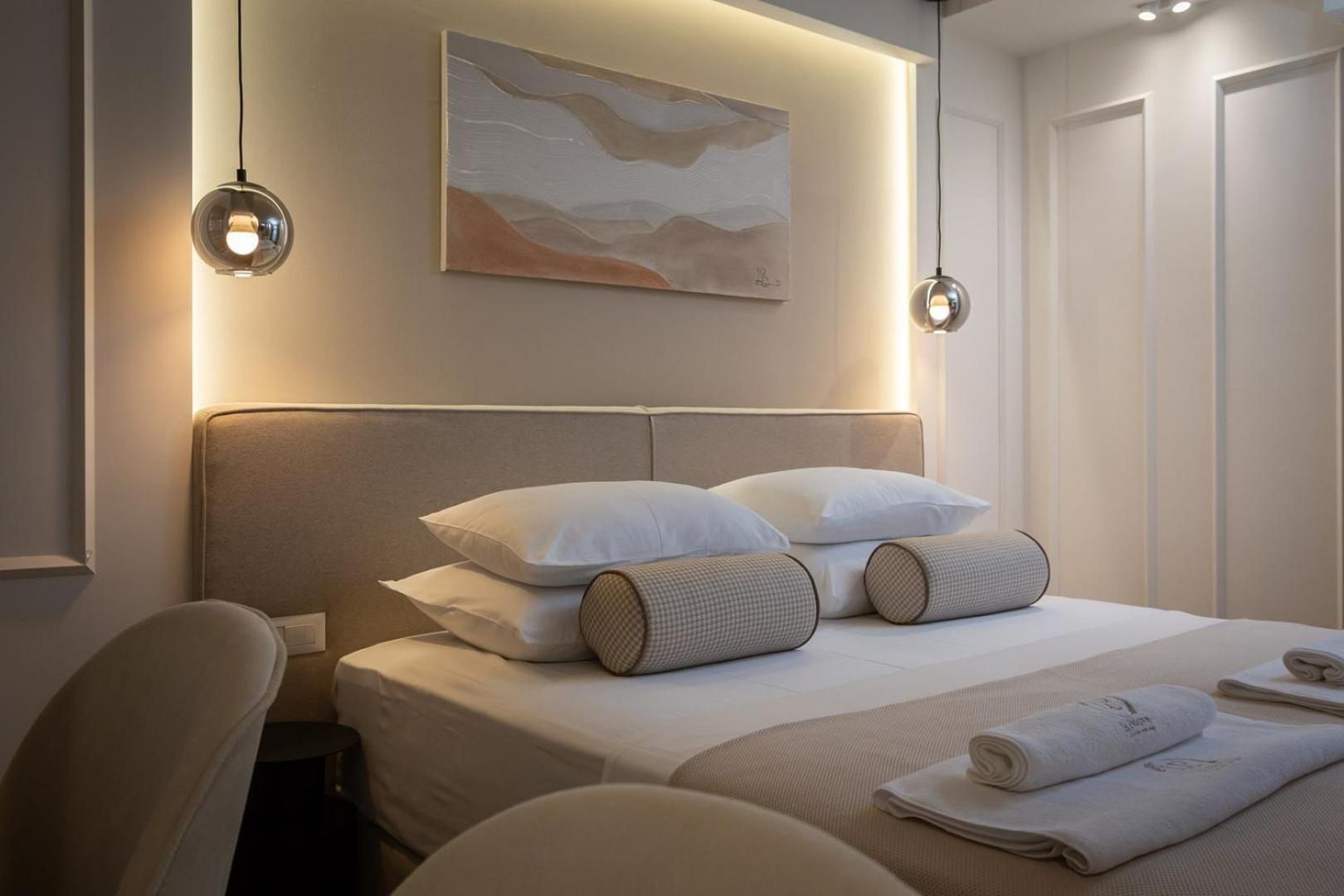 Luxury Rooms Le Prestige Few Minutes From Split'S Iconic Waterfront Kültér fotó