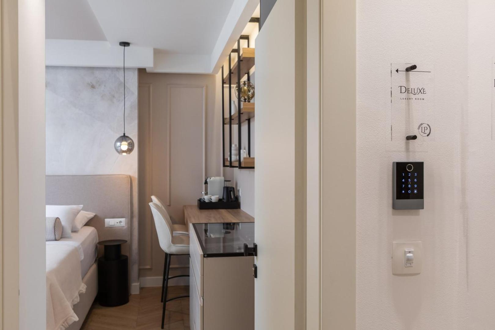 Luxury Rooms Le Prestige Few Minutes From Split'S Iconic Waterfront Kültér fotó